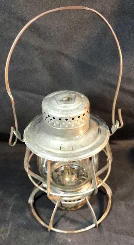 Keystone No 39 Lantern & Pennsylvania Shade . (1 of 6)