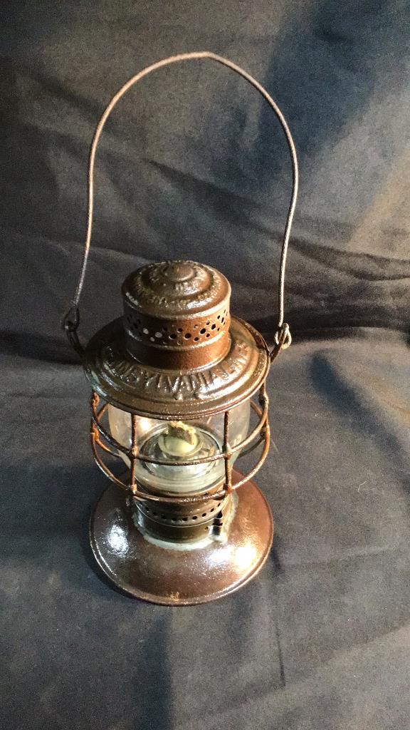 Vintage Pennsylvania Lines Railroad Lantern w/ P.R.R. Shade: P.R.R. Shade