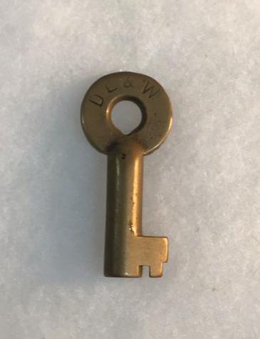 Vintage D L & W Brass Railroad Key . (1 of 2)