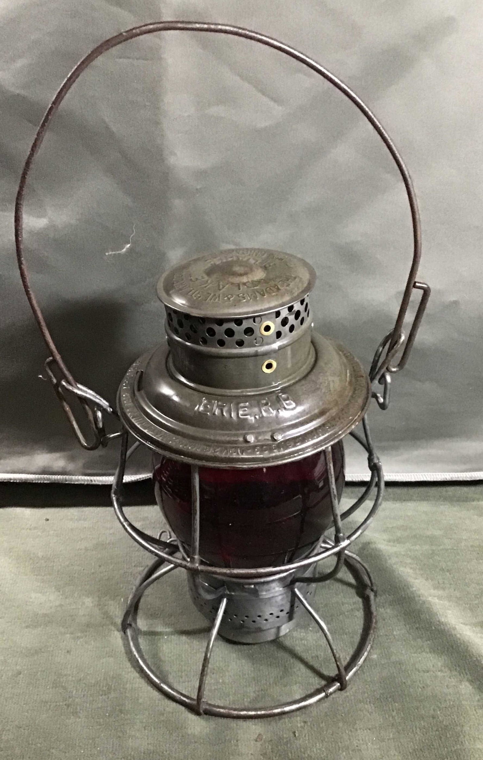 Vintage Erie Railroad Lantern with Red Shade . (1 of 6)