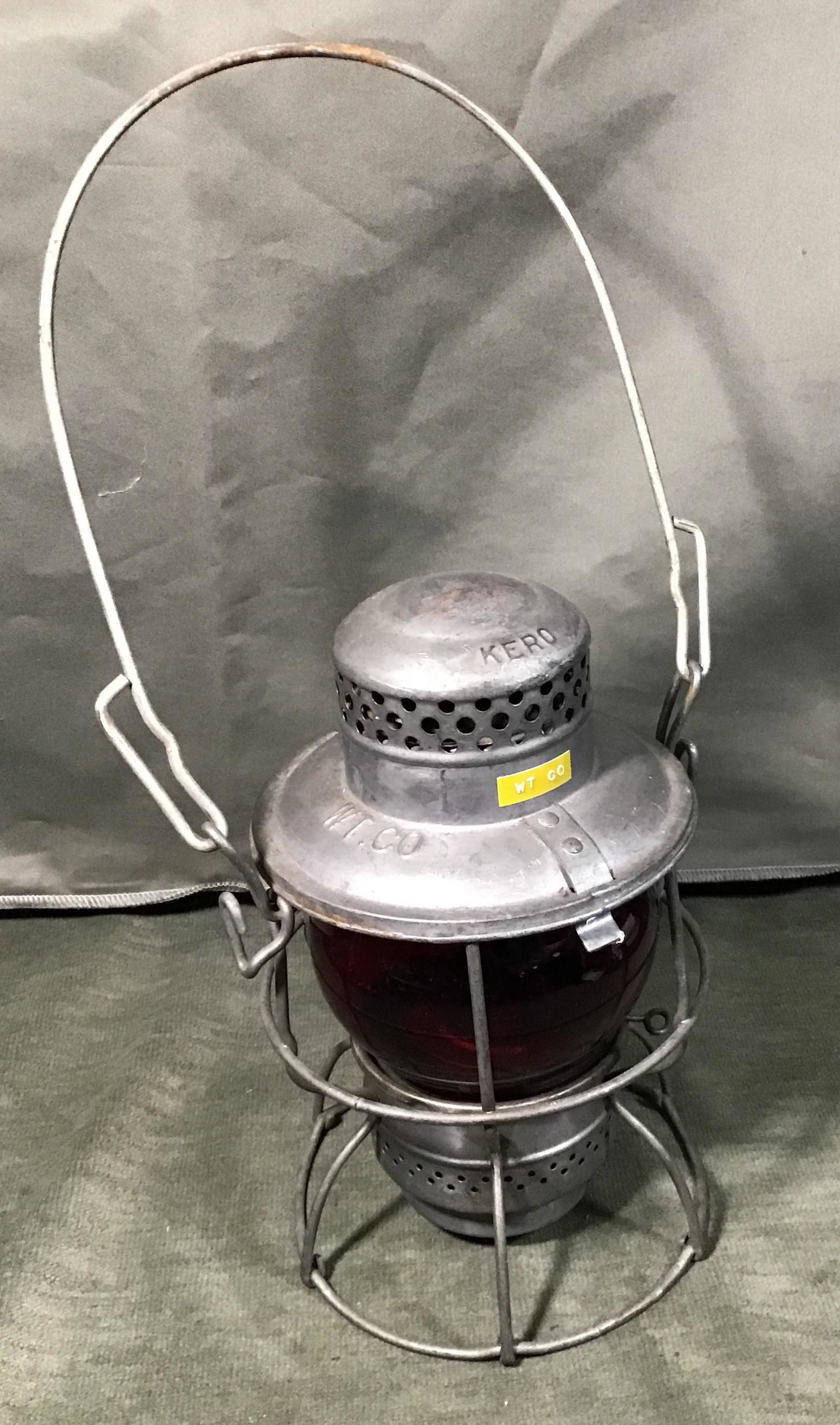 Vintage W. T. Co. Railroad Lantern . (1 of 5)