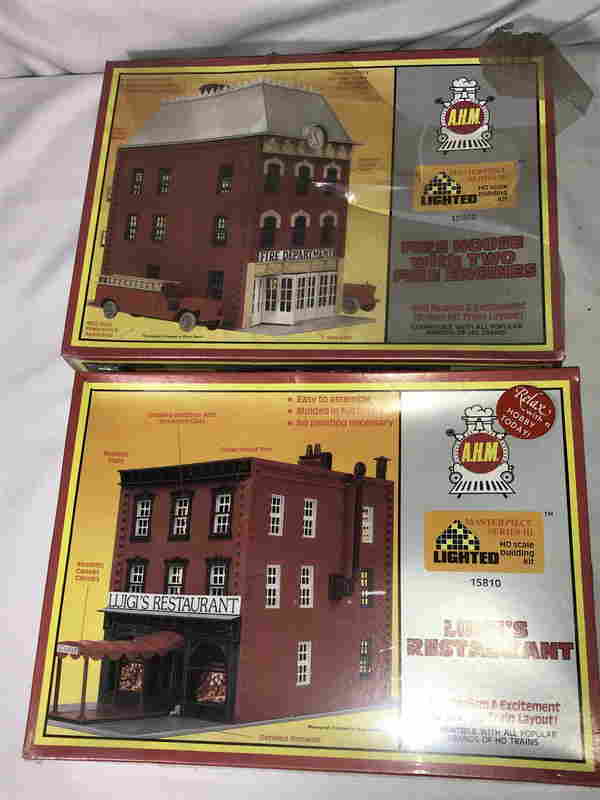 Train Set Building Accessories Fire House and Luigiâ€™s Restaurant in