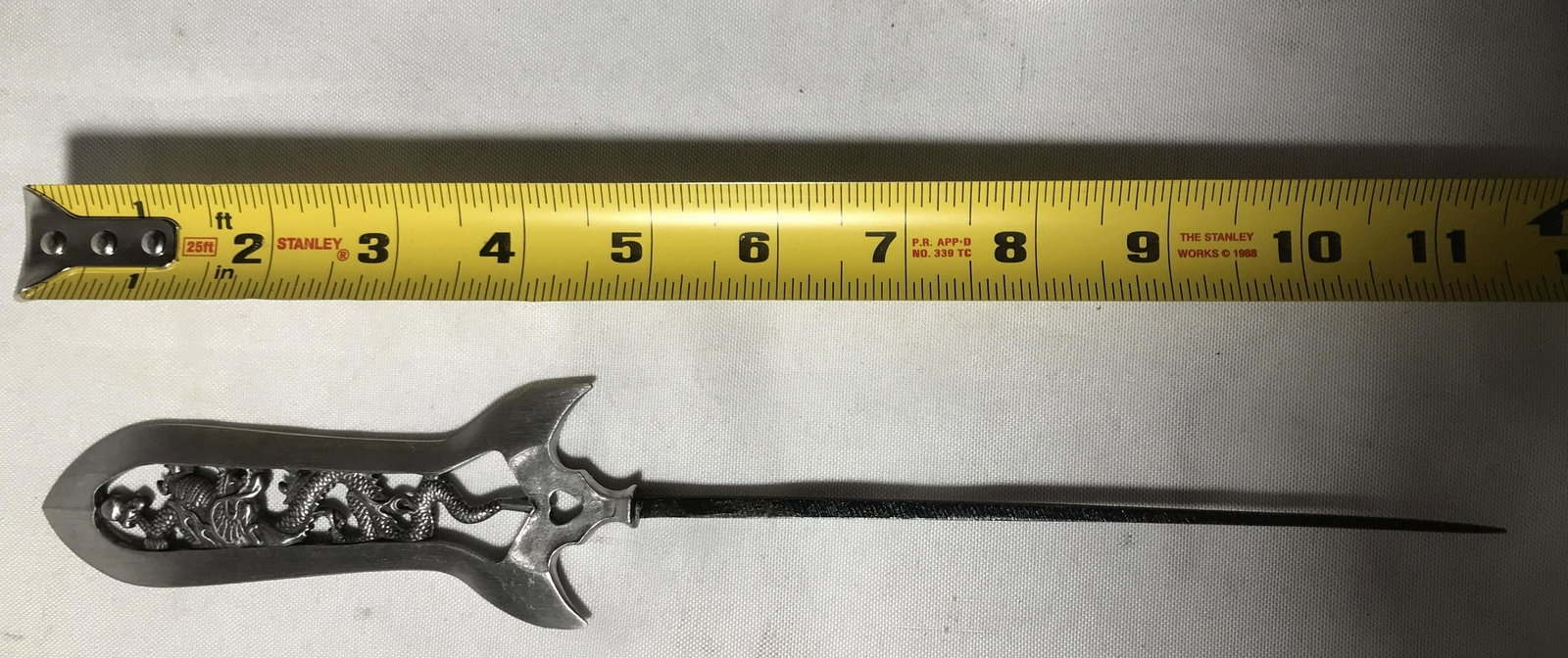 Piercing Dagger w/ Dragon Design Handle . (1 of 2)