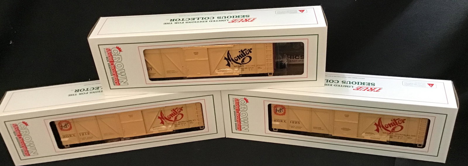 Crown Model Decorators Huntley MFG Co Monitor Works Boxcar Rolling Stock Lot of 3 1212 1225 1207 (1 of 3)
