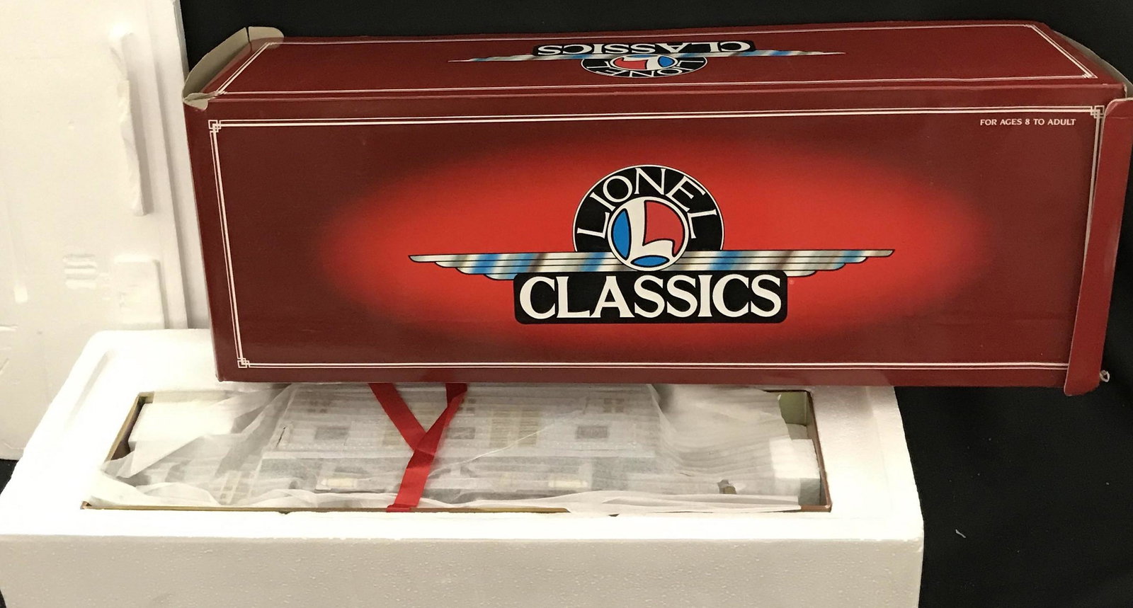 Lionel Classics American Flyer Standard Gauge Presidential Locomotive 6-13109 (1 of 5)