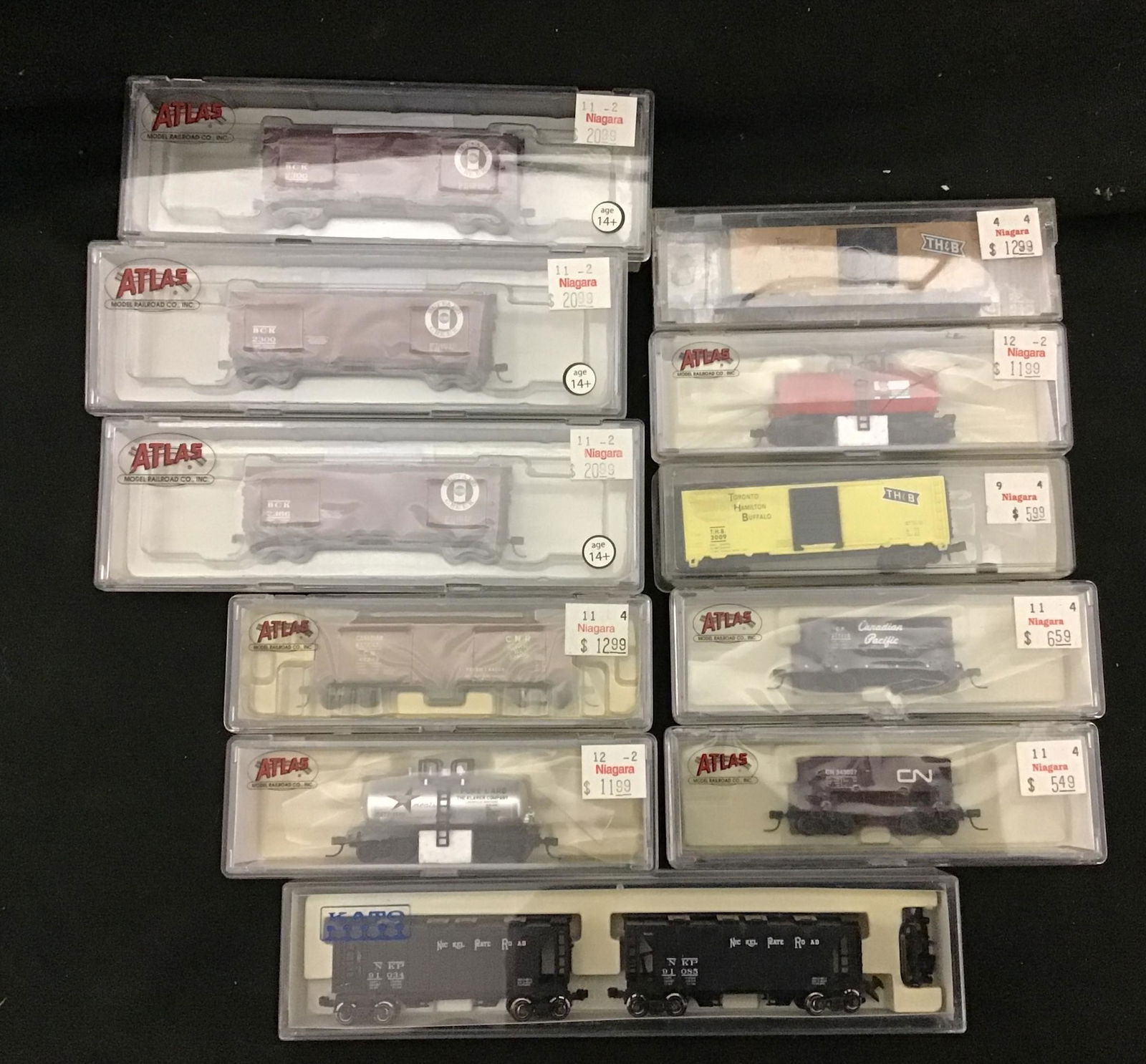 Atlas N Scale Rolling Stock Lot of 11 in Boxes . (1 of 4)