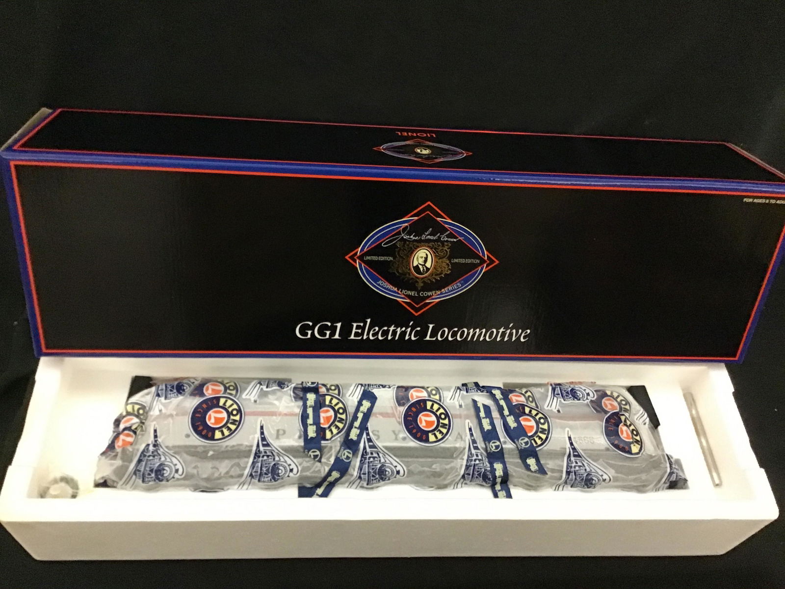 Lionel O Scale JLC Joshua Cowen Series Pennsylvania GG1 4866 Silver Single Stripe 6-18374 (1 of 4)