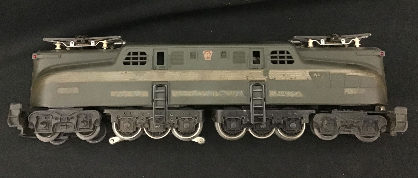 Lionel O Scale Penn Central Pennsylvania Railroad GG-1 Electric Locomotive 2332 Used (1 of 8)