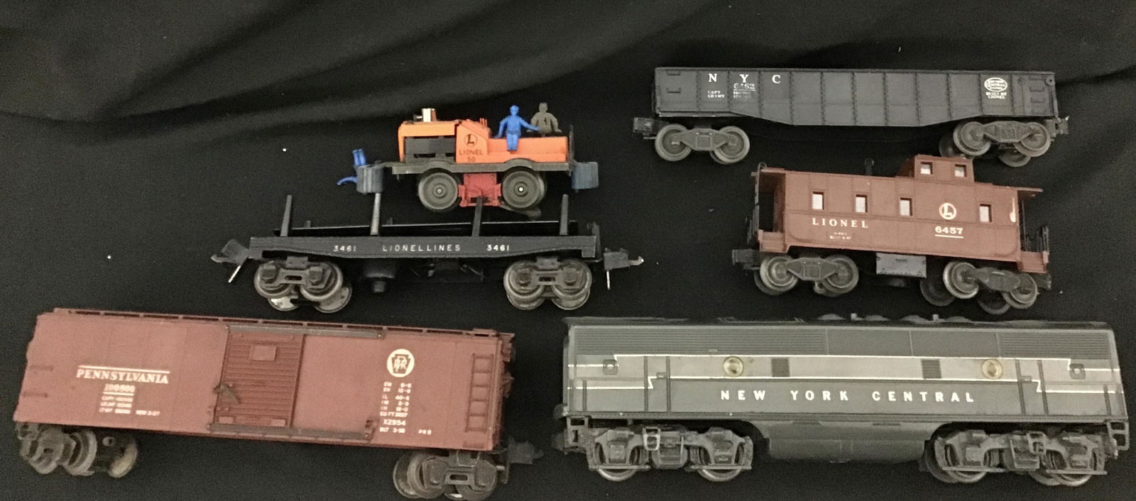 Lionel O Scale Rolling Stock Lot New York Central Caboose 6457 Pennsylvania Boxcar 100800 ++ (1 of 6)