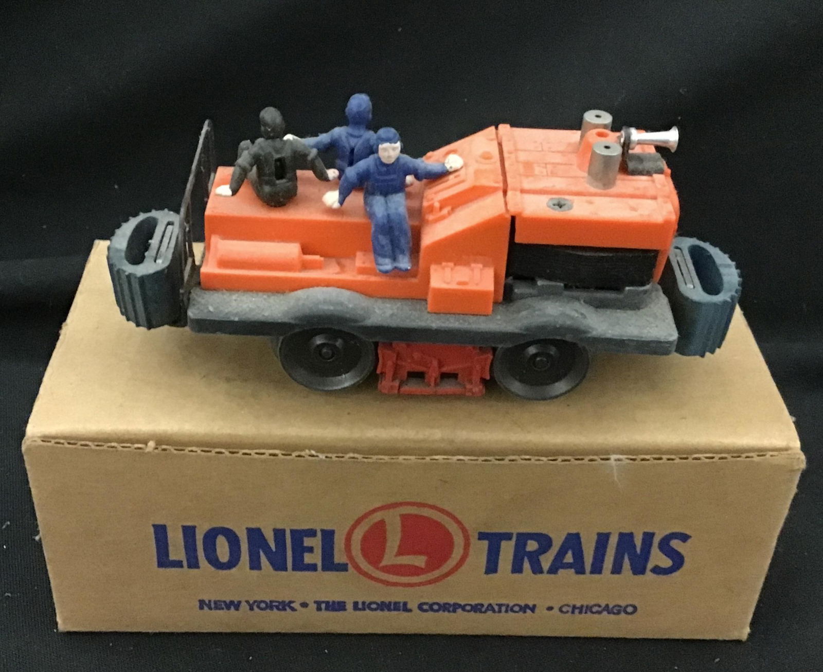 Lionel O Scale Gang Car 50 with Box . (1 of 3)