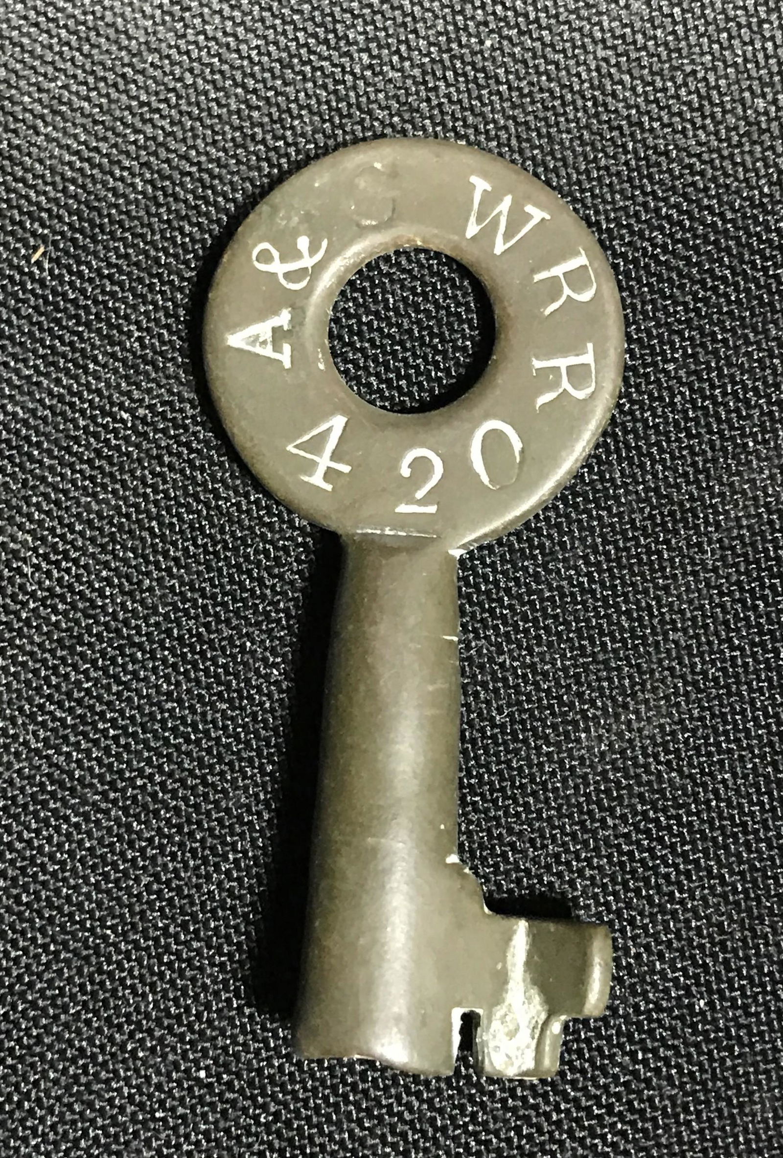 A&G WRR 420 Padlock Key Arizona & California (1 of 3)