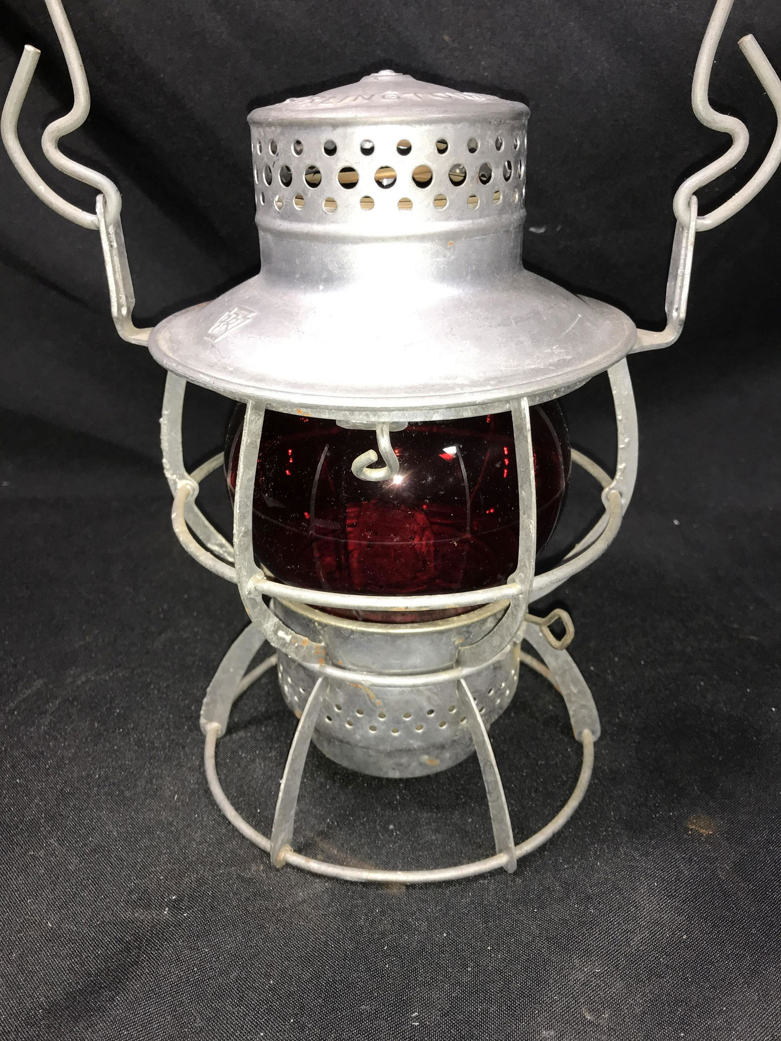 Arlington NJ RR Lantern w/ red shade New Jersey Railroad (1 of 8)
