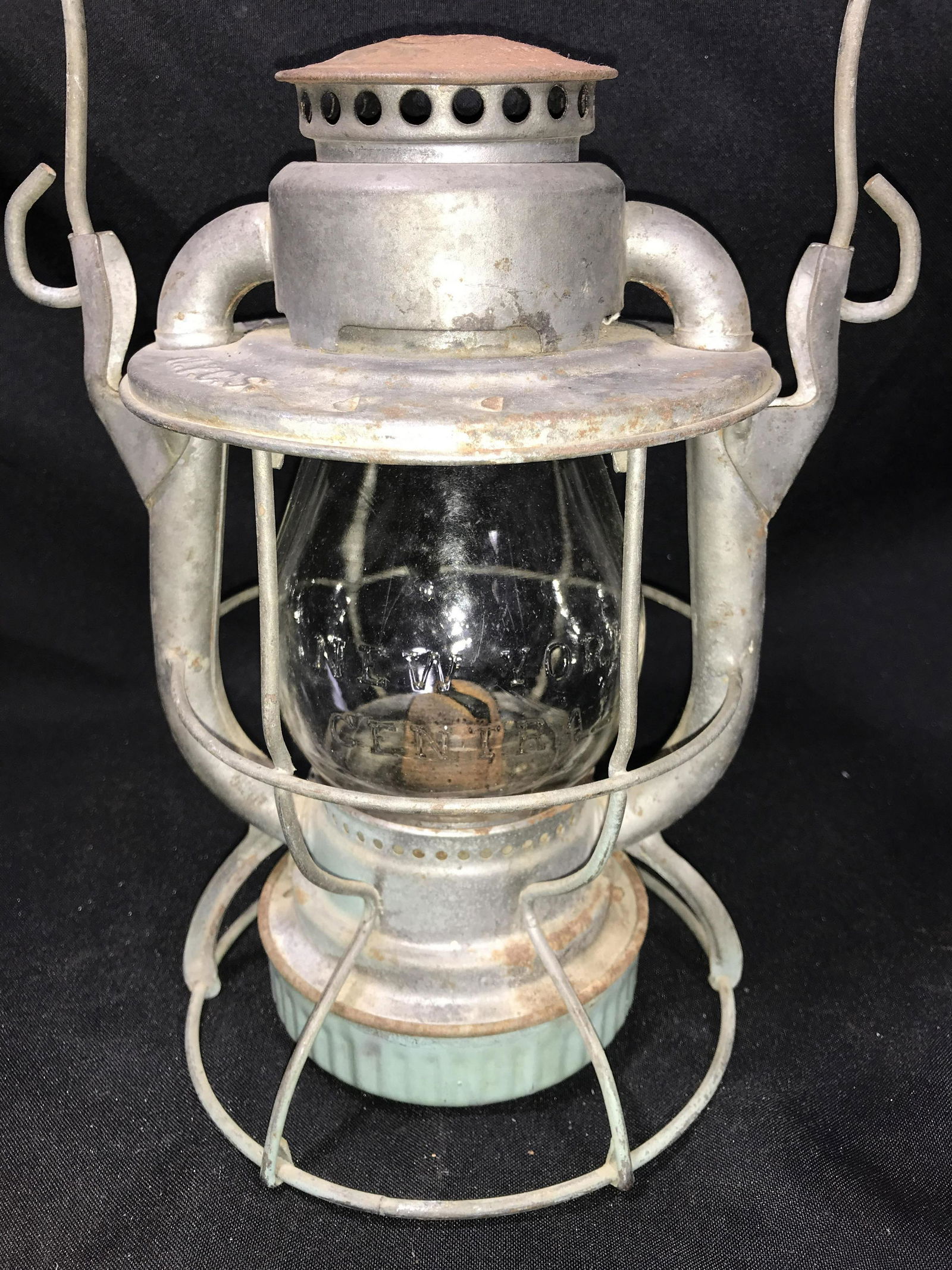 NYC Lantern w/ clear shade New York Central Railroad (1 of 7)