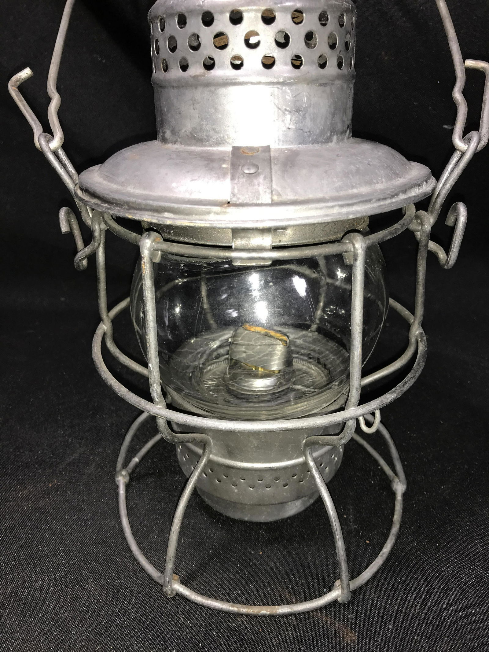 Adlake Kero Lantern w/ clear shade . (1 of 6)