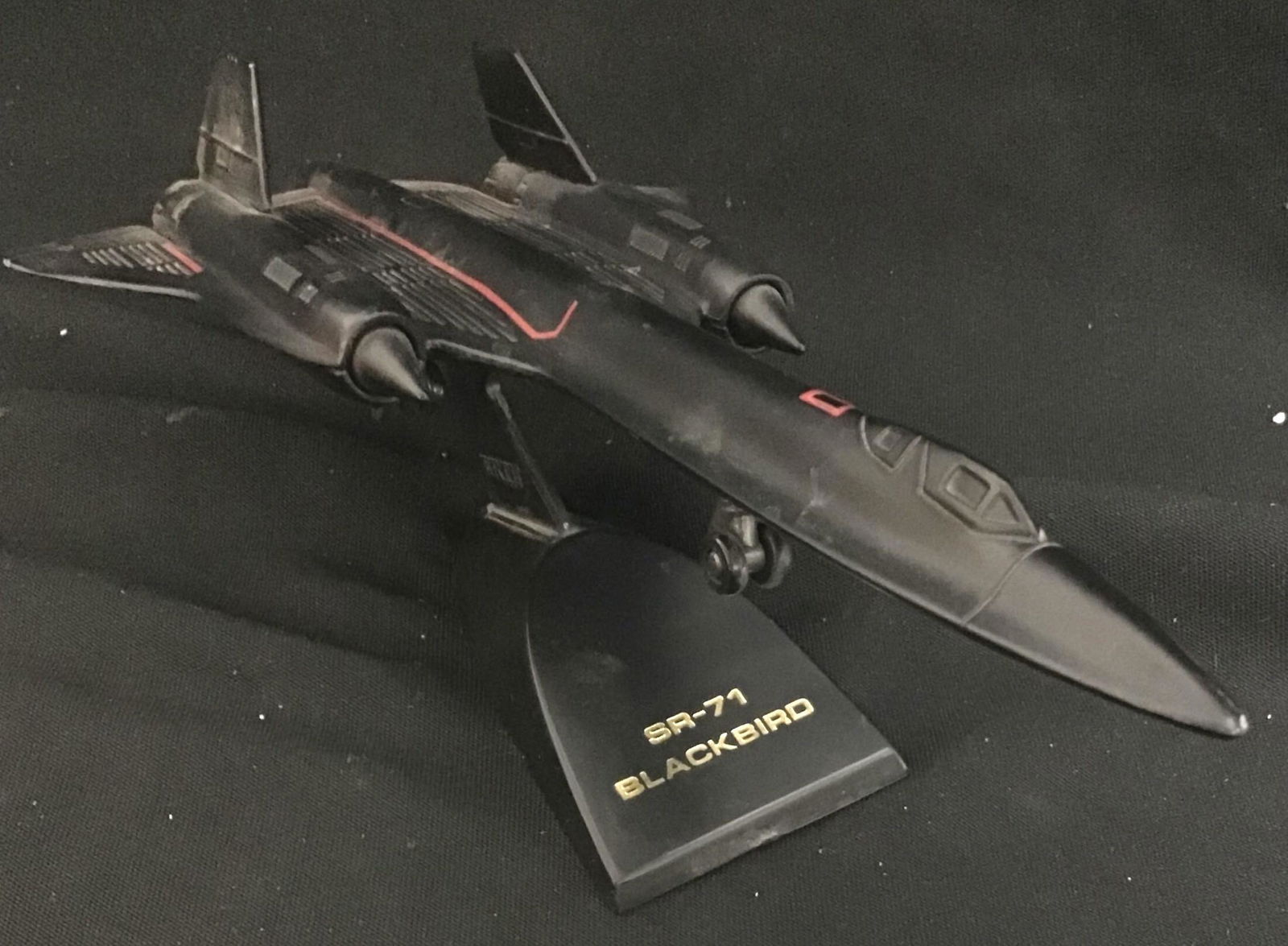 Ertl SR 71 Blackbird Plane + Other (1 of 6)