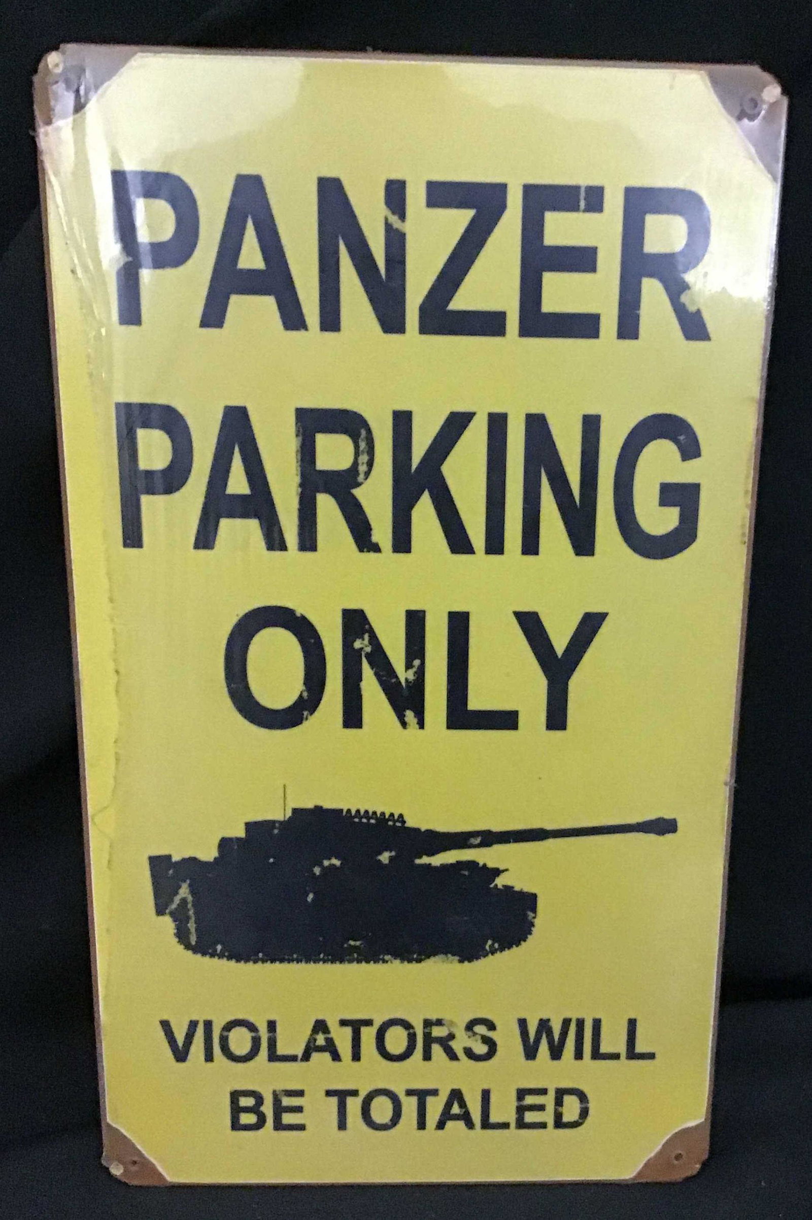 Panzer Parking Tin Sign: measures 14 inches tall