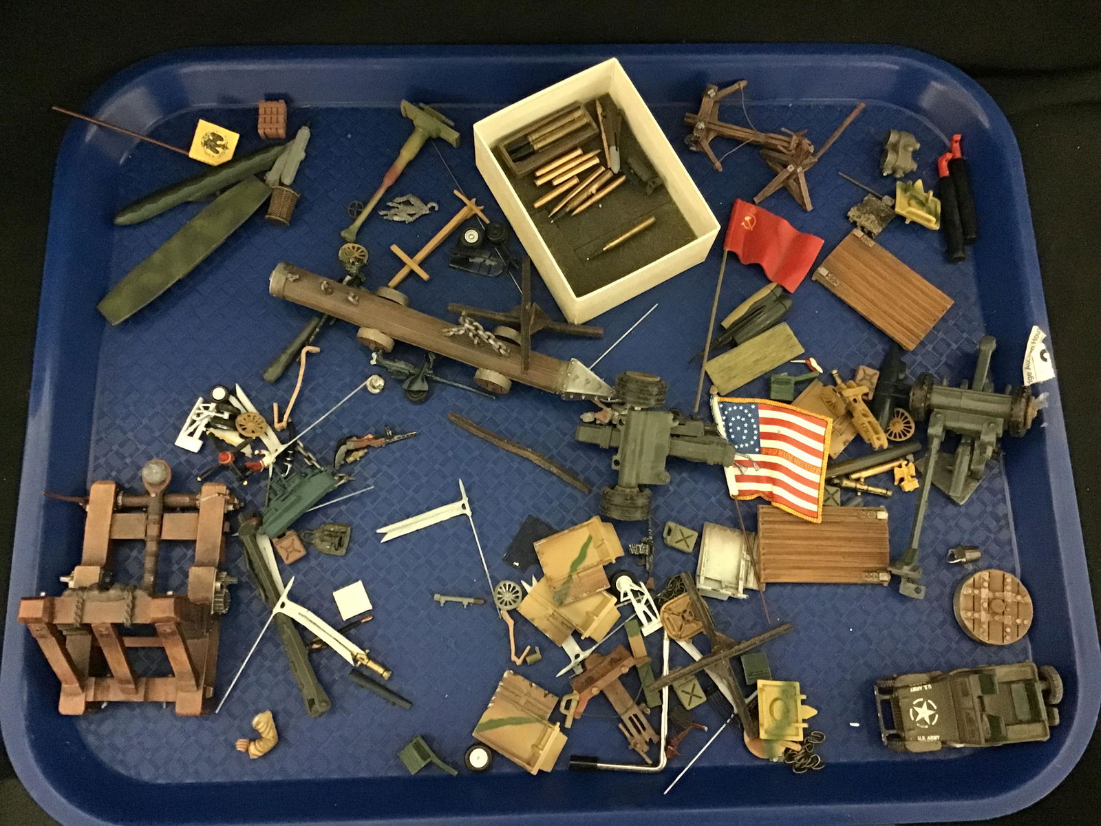 King and country and Britain assorted parts (1 of 6)