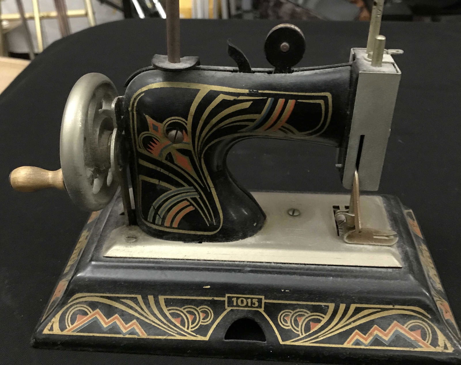 Vintage Casige Sewing Machine #1015  Measures 8 x  5 inches (1 of 4)