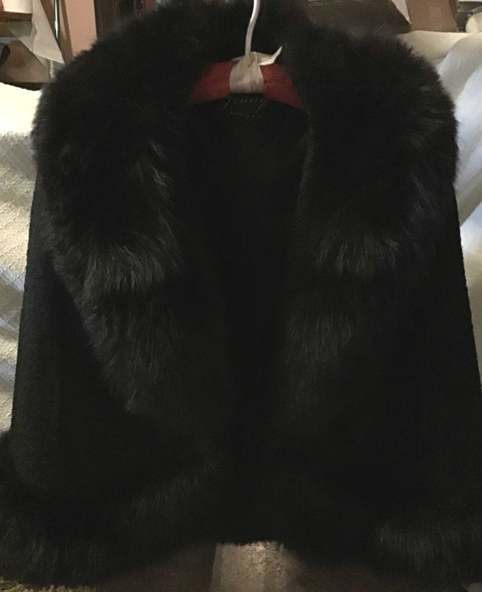 Black Cape w/ Fur - Tag Jenny from Buffalo, NY .: .