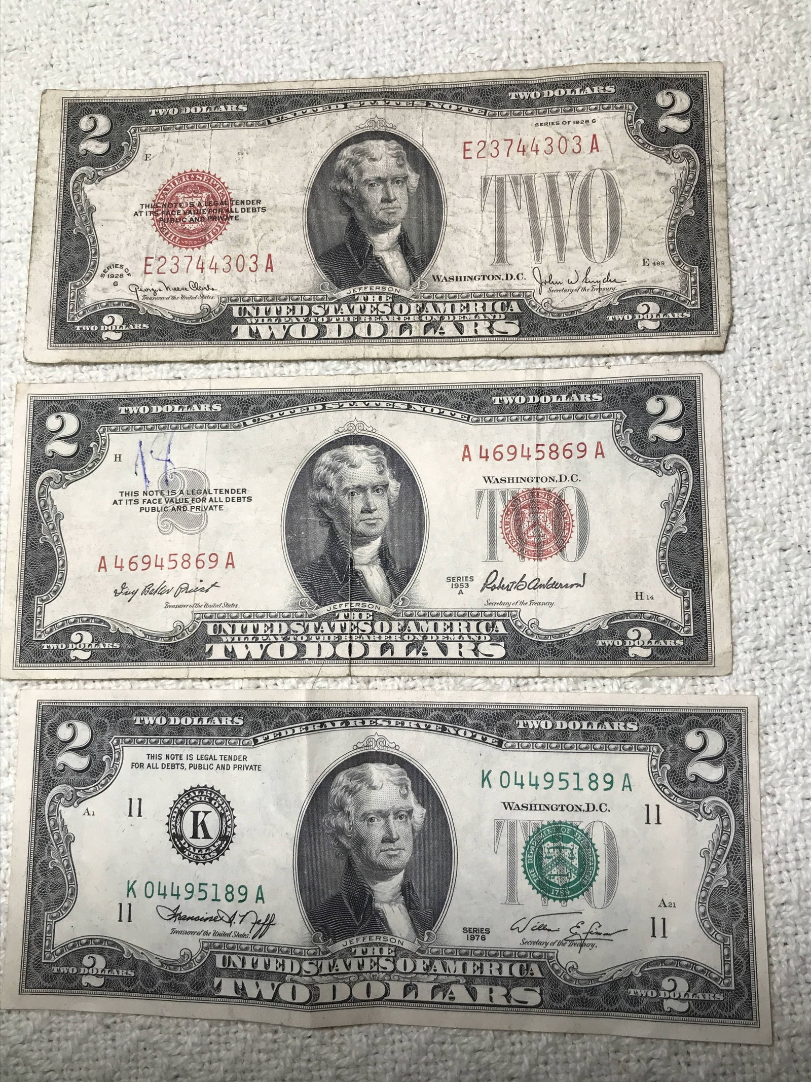 2 Dollar Bills (3): .