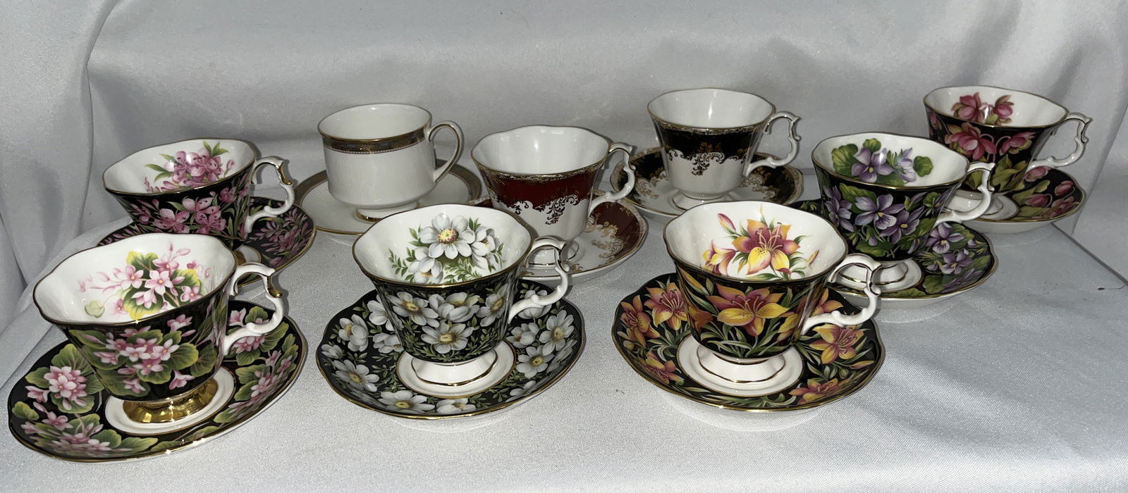 Royal Albert Tea Cup & Saucer Collection (1 of 12)