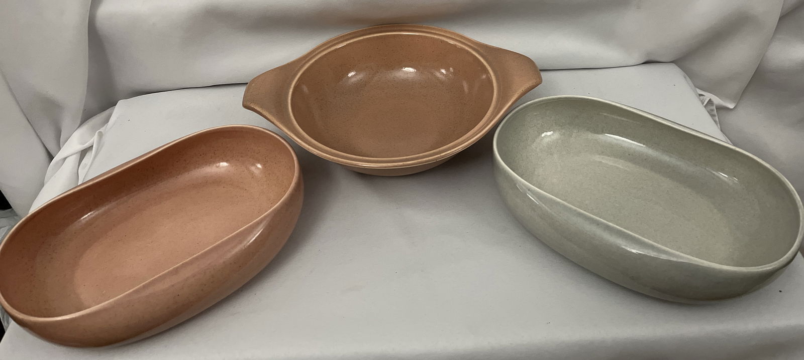 Russel Wright Serving Bowls: 2 coral pink & 1 grey