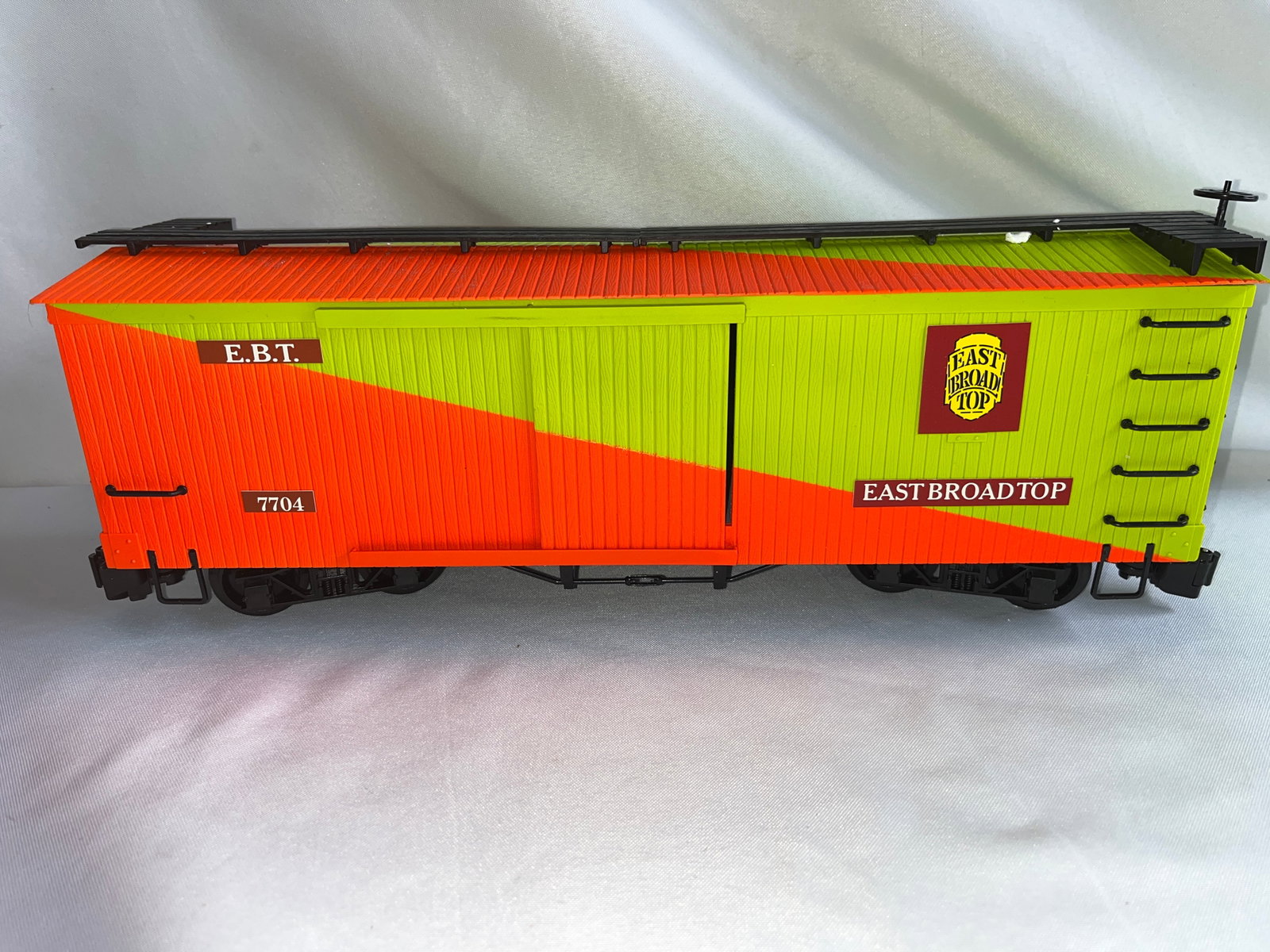 Bachmann Big Haulers Wooden Box Car: 98903, G Kits, no packaging