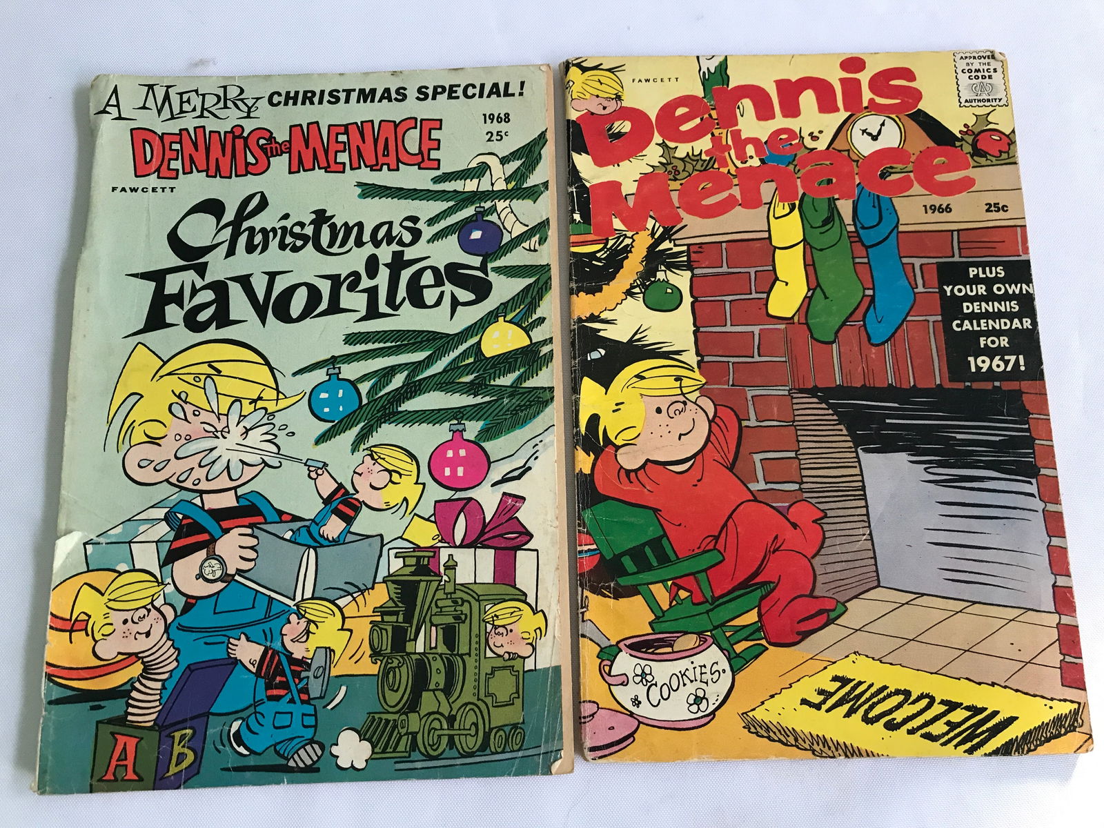 Dennis The Menace Comic Books (2) (1 of 9)