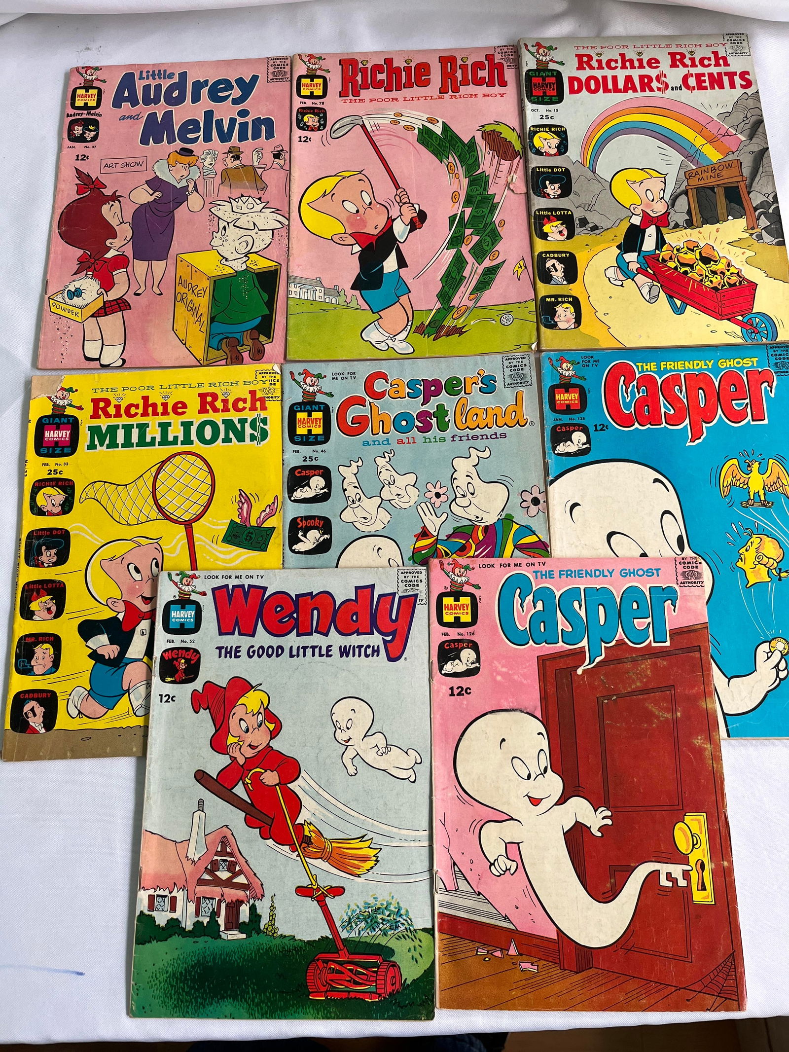 Harvey Comics Collection (8) (1 of 1)