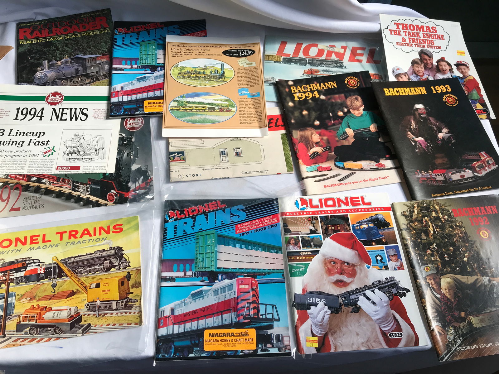 Lionel, Bachmann & Other Toy Train Magazines (1 of 7)