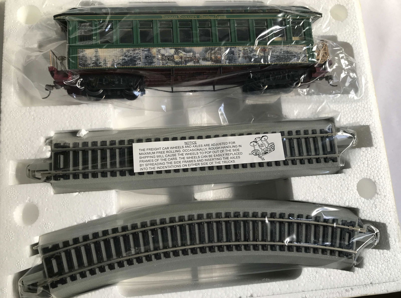 Thomas Kinkade Observation Car 79594: Bachmann made Hawthorne Villiage with certificate of authenticity