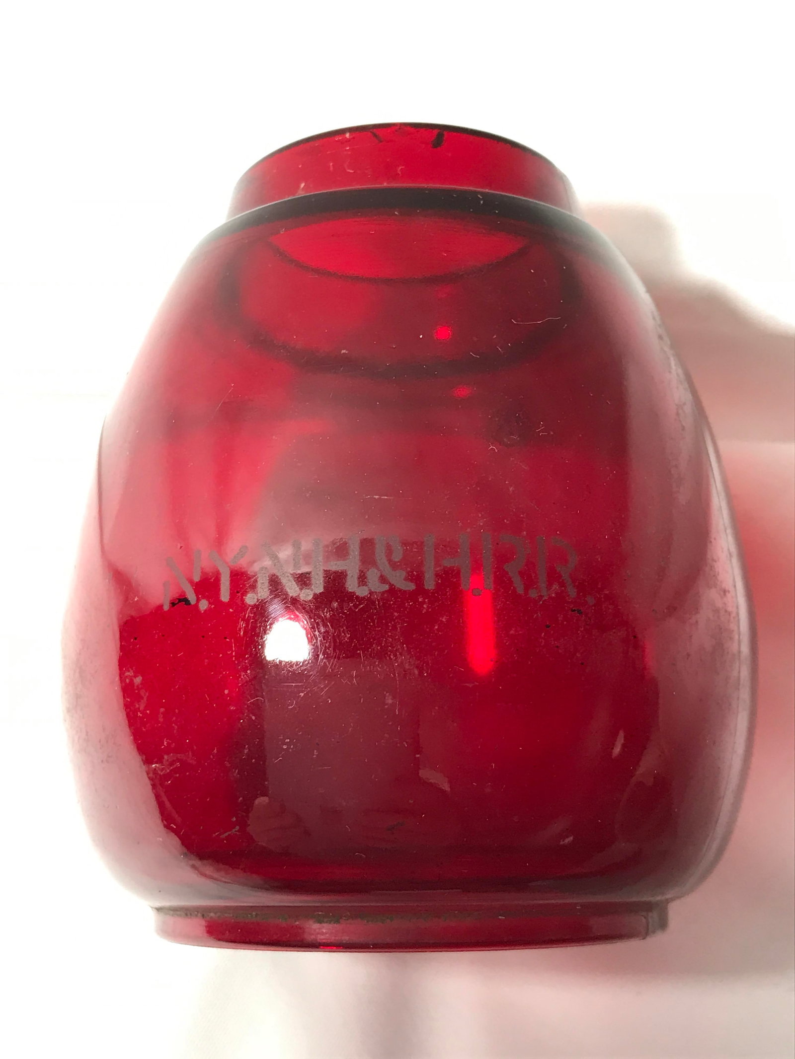 NYNH & H Red Railroad Globe: Measures 4 1/2 inches tall