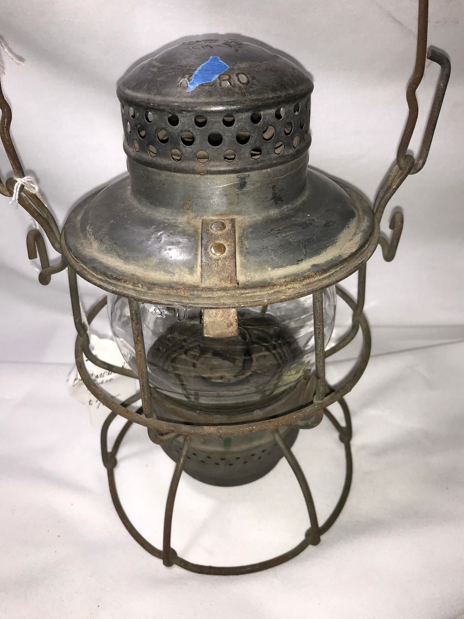 Baltimore & Ohio Railroad Lantern w/ Globe (1 of 9)