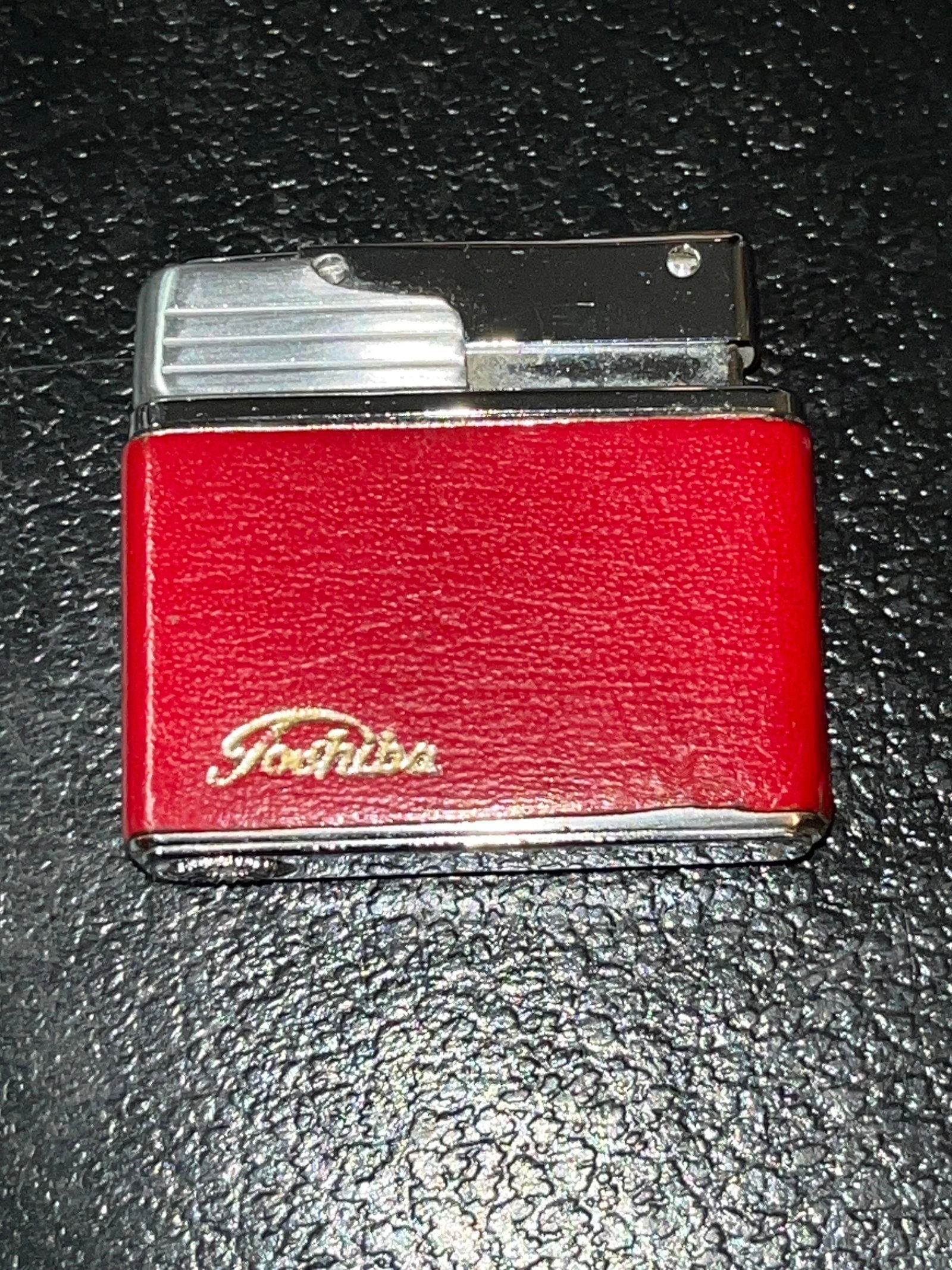 Toshiba Lighter Hot Rod Red: .