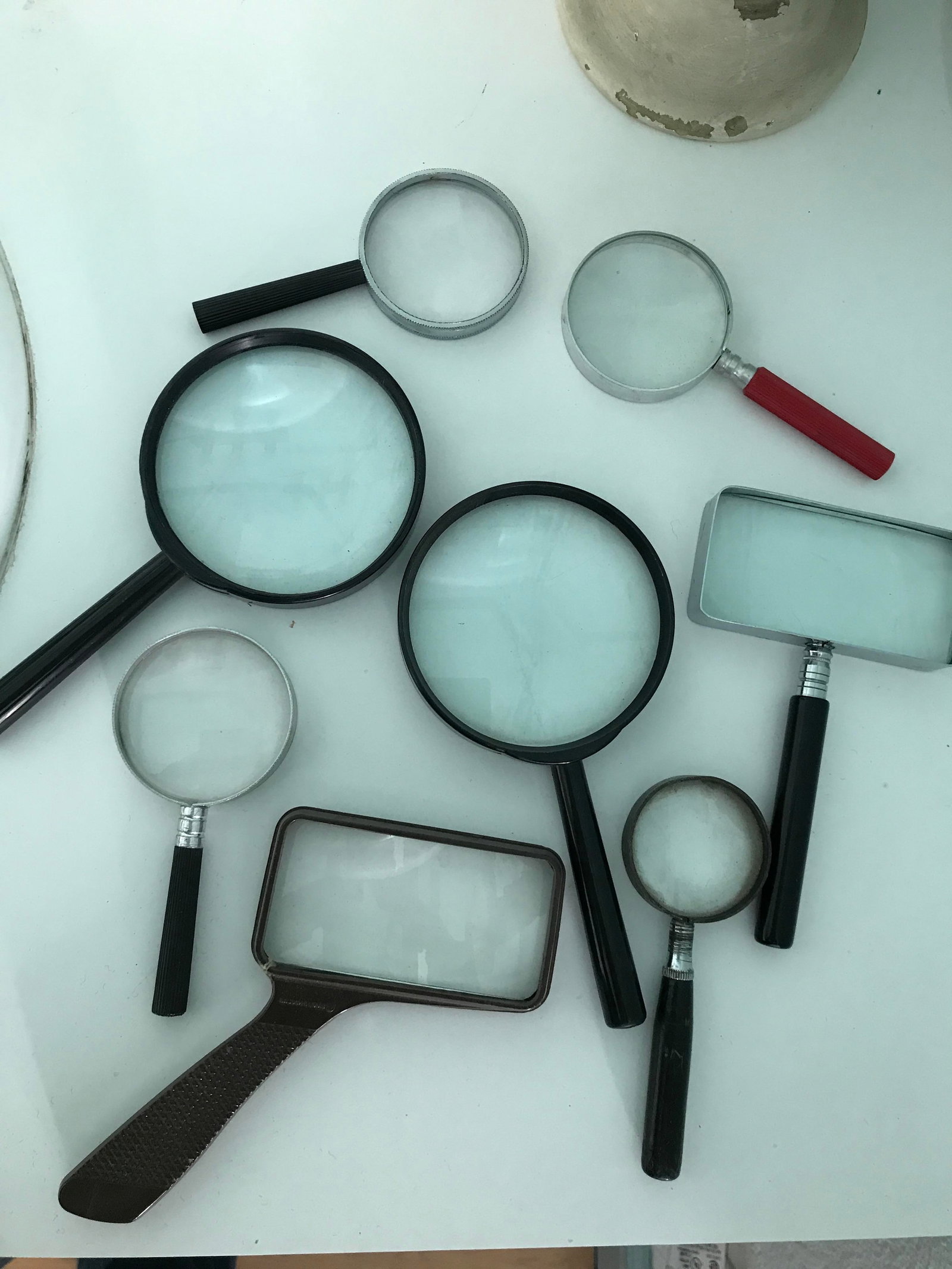Vintage Magnifying Glass Collection (8): .