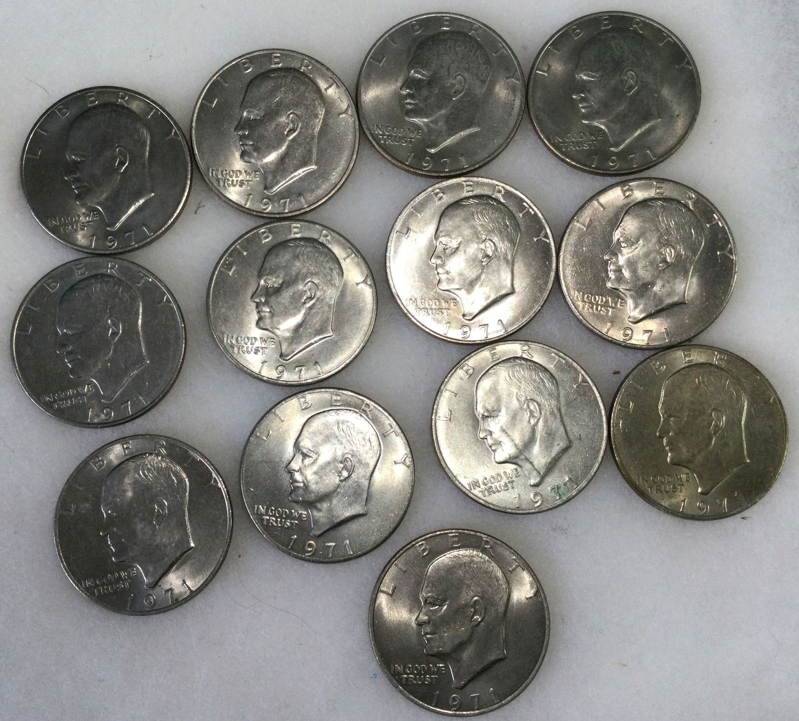 1971 Eisenhower Dollar Coins (13) (1 of 6)