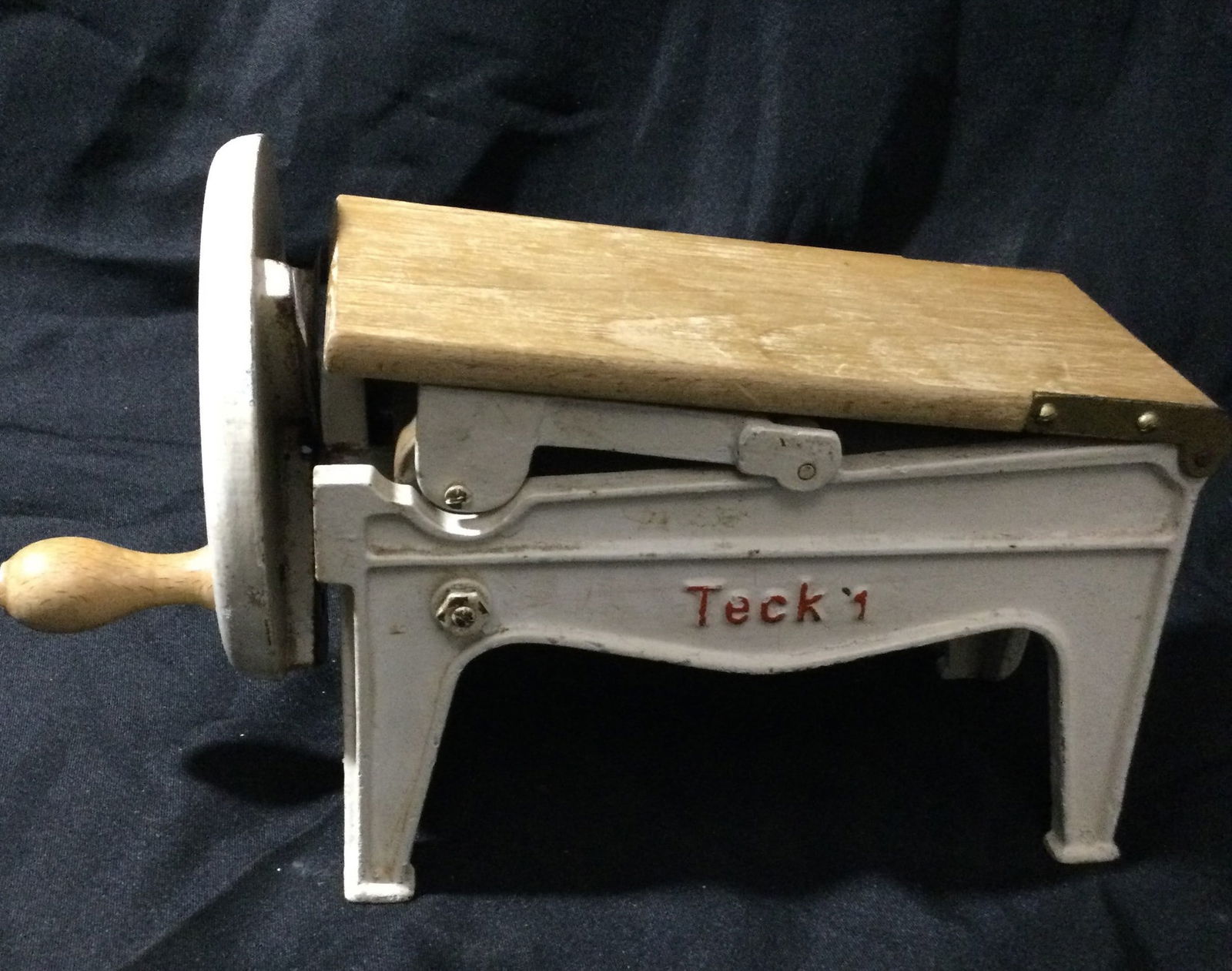 Antique Cast TRECK 1 Noodle Spatzle Cigar Cutter (1 of 8)