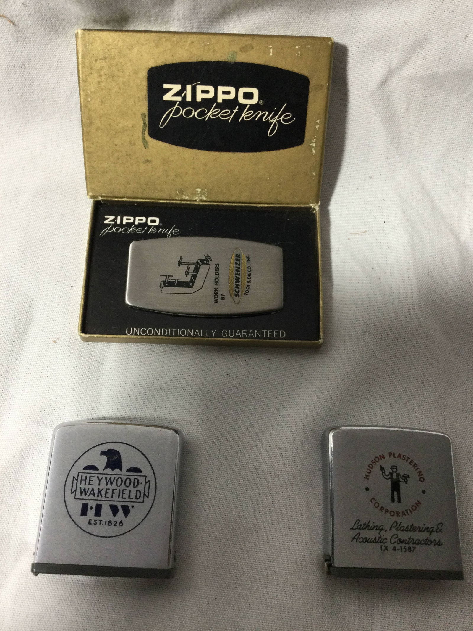 Zippo Collection Pocket Knife & Tape Measures (1 of 7)
