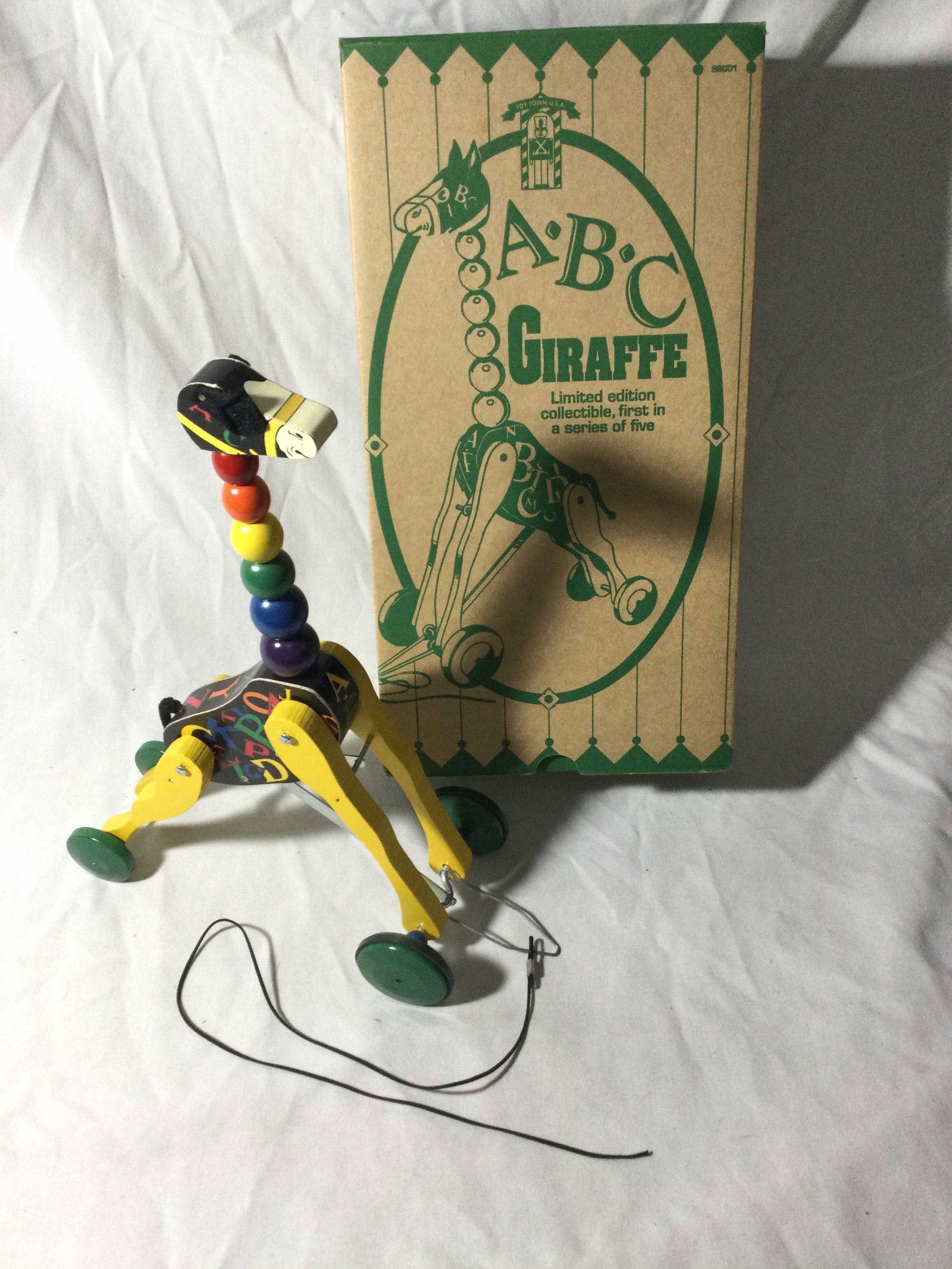 Vintage Fisher Price LE ABC Giraffe: Limited Edition giraffe pull toy,Toy measures 14 inches tall ,with great condition in original box