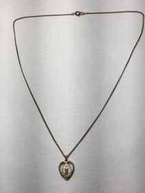 Religious Mary Heart Medal Necklace
