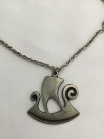 R Tennesmed Sweden Ship Necklace