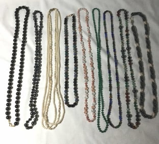 Costume Jewelry Necklaces (9)