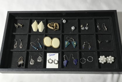 18 sets of Earrings ,everything from big to small
