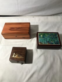 Jewelry Box Collection, One plays Music