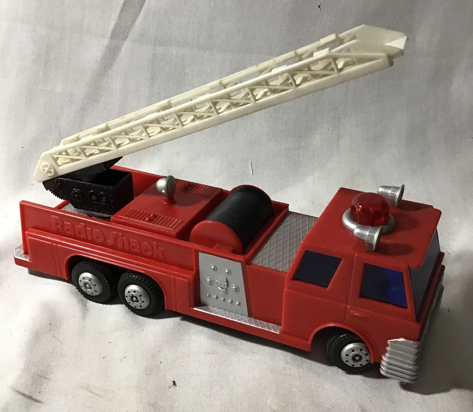 Vintage RadioShack Toy Fire Truck w/ Ladder (1 of 5)