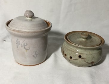 Oriental Jars with lids (2)