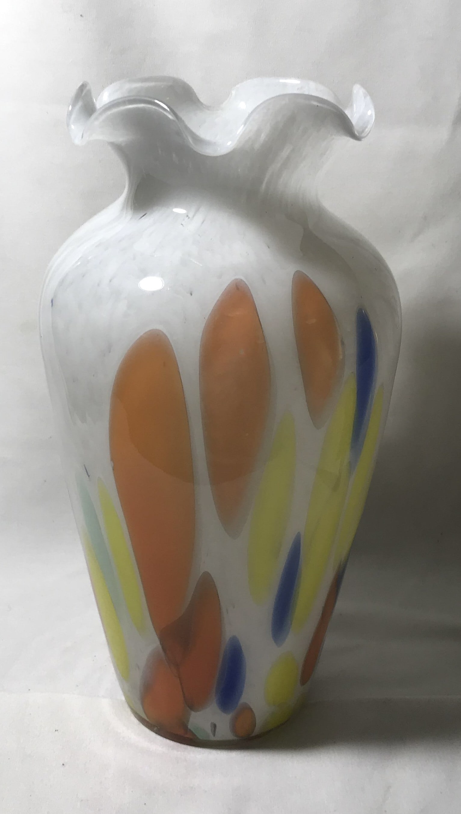 Murano-style Art Glass Vase w/ Ruffled Edge: Measures 12 inches high, chip at top ruffle..