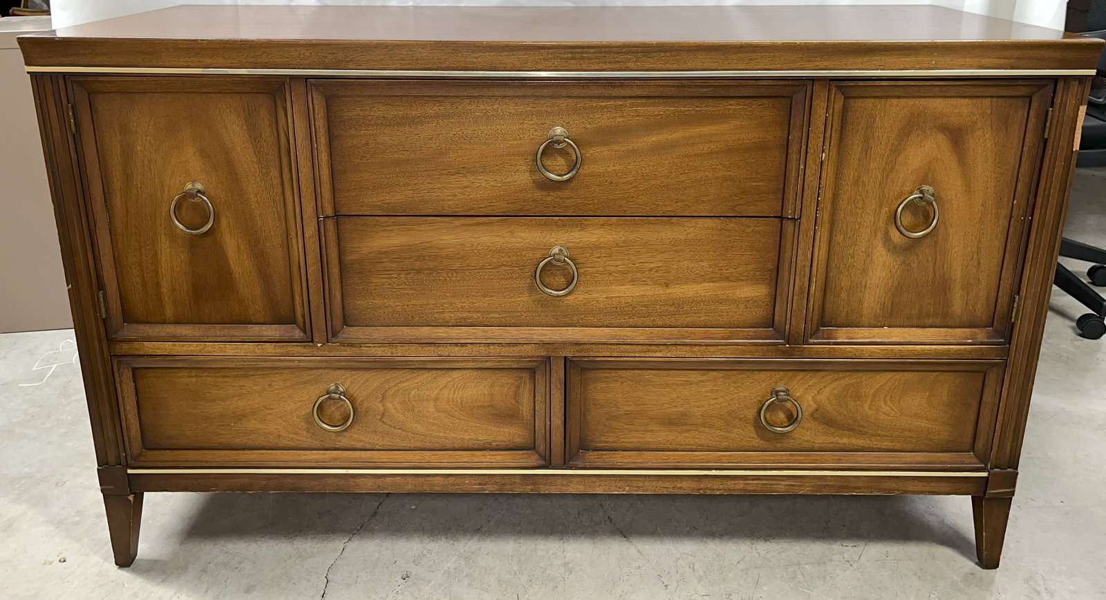 Genuine Mahogany Server by Drexel (1 of 14)