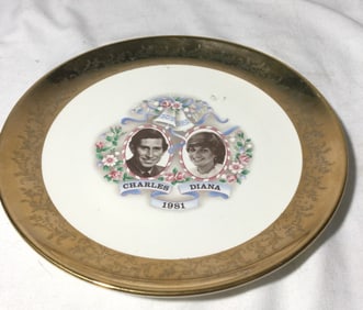 Hunnisett and Edmonds Ltd wedding plate from