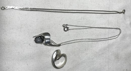 Sterling Jewelry Collection - 2 Necklaces & 1 Ring